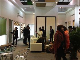 金鳳凰窗簾品種多樣，是不錯(cuò)的選擇！